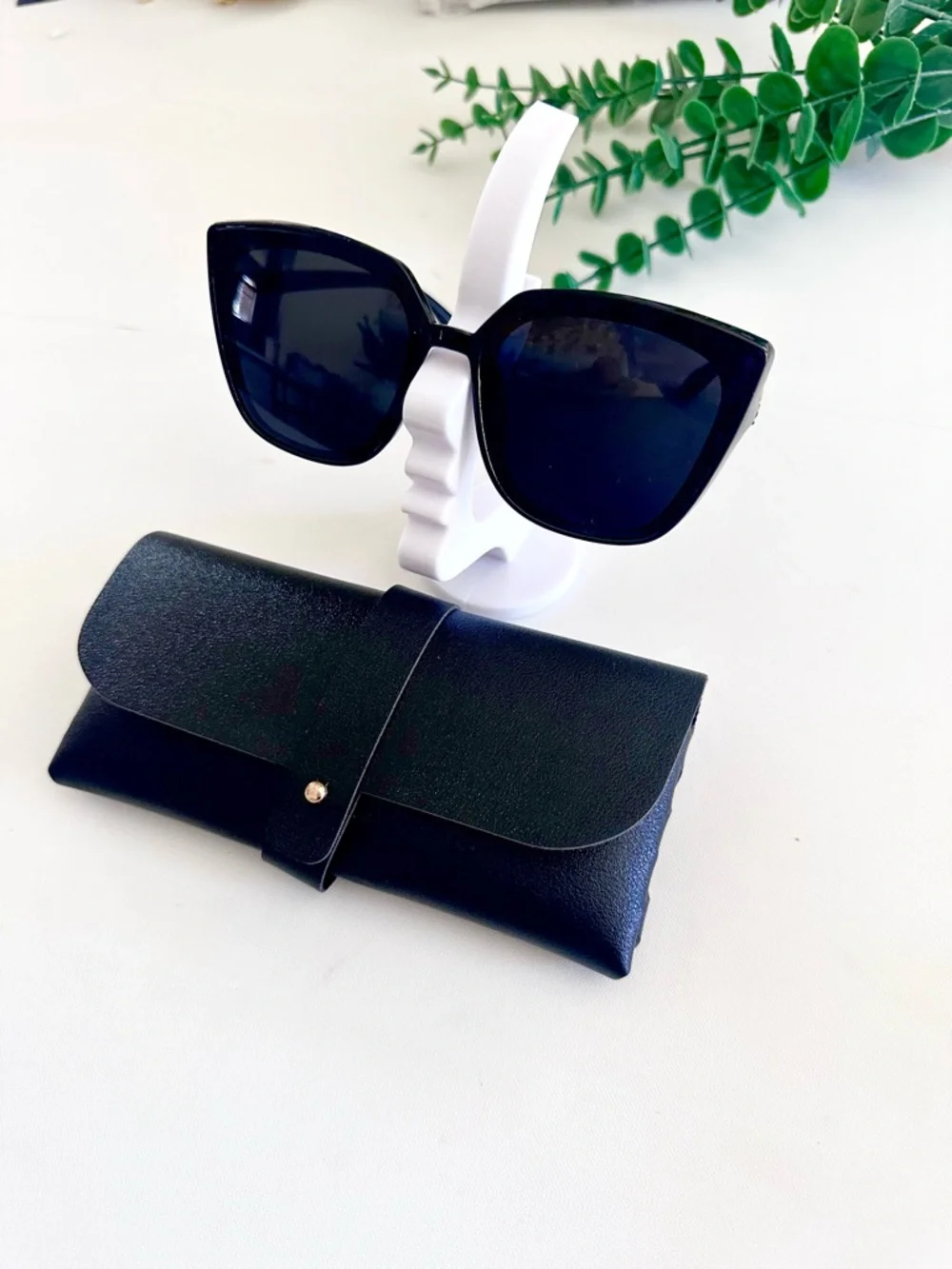 Unbranded stylish black